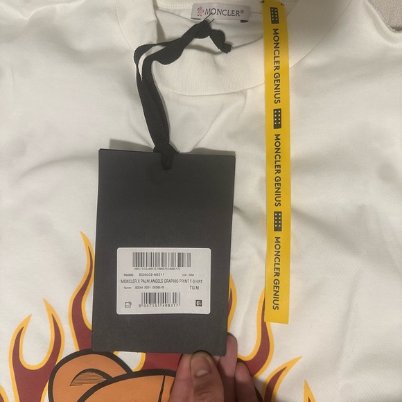 White Tsirt moncler and Palm angels collab - Picture 5 of 8